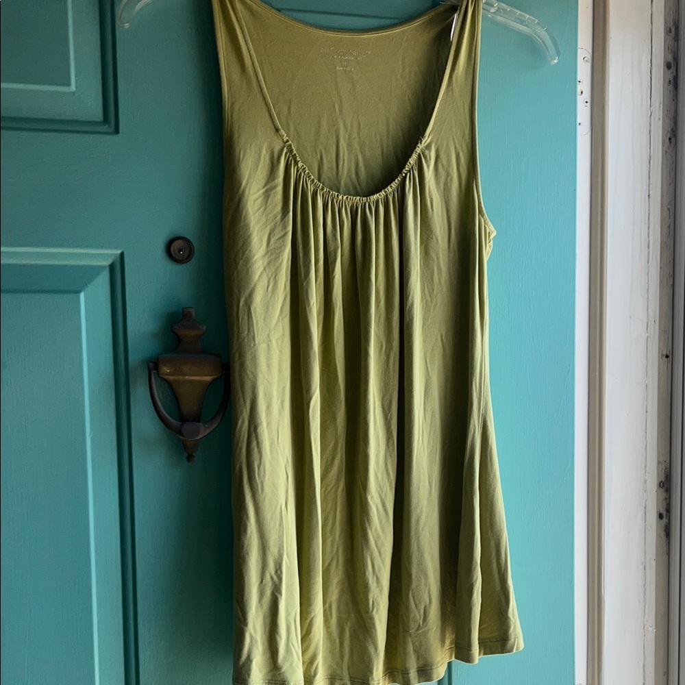 Soft surroundings Women’s Olive Green Sleeveless Gathered Scoop Neck Tank